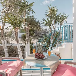 https://amaryllis-apartments-studios.hotels-in-mykonosisland.net