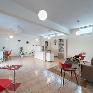 https://byron-hotel.kefaloniahotels.net