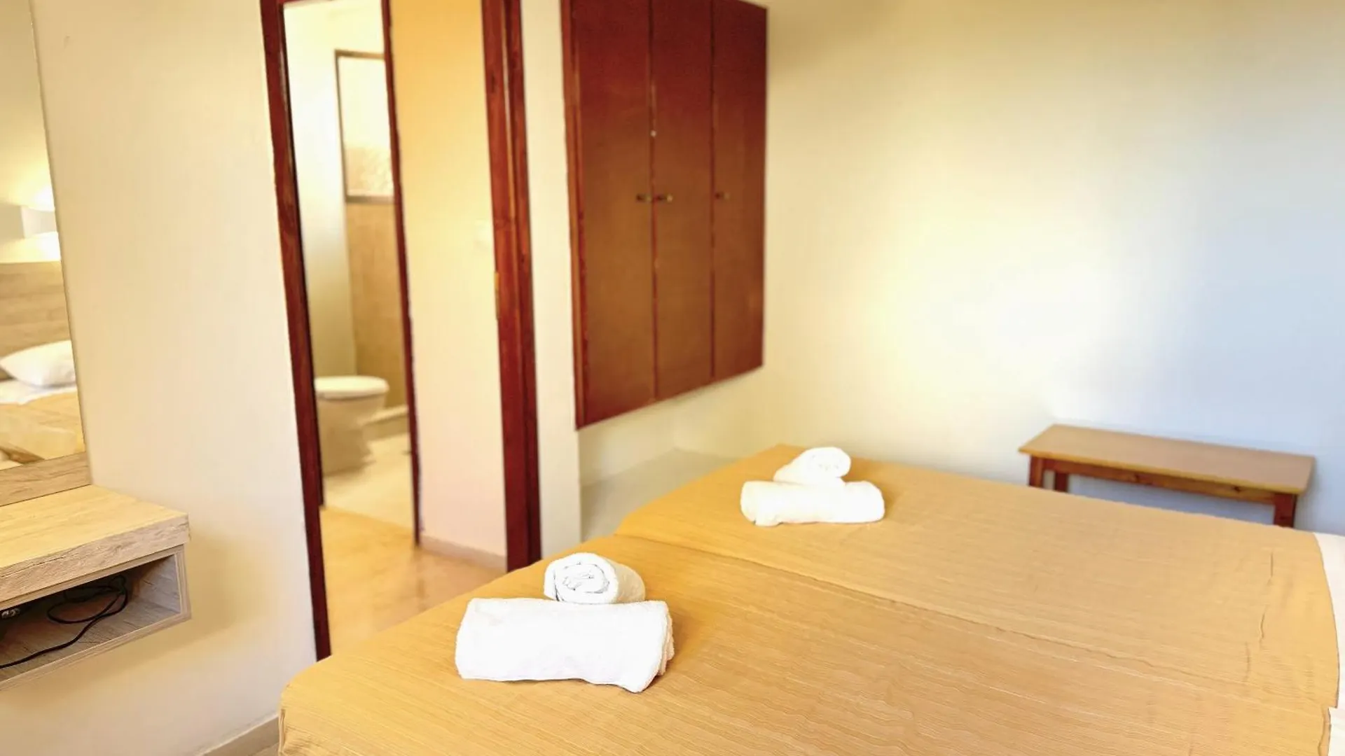 Domenica Apartments Réthimno 2*,  Görögország